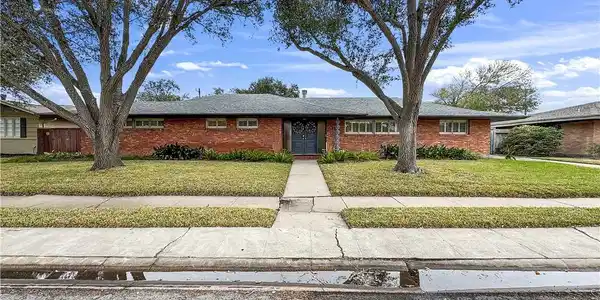 317 Bermuda Place