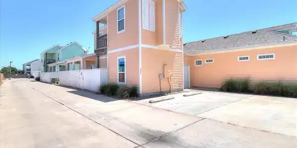 2212 State Highway 361