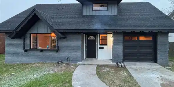5721 Tanglewood Drive