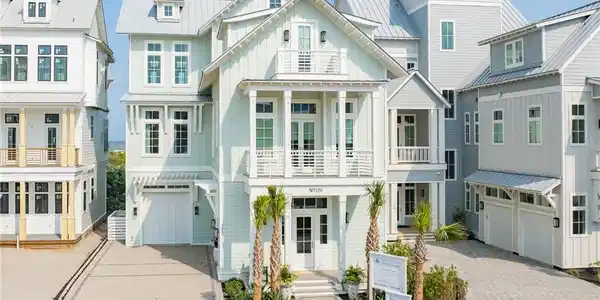 120 Charming Lane