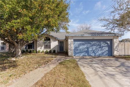 2256 Ivy Drive