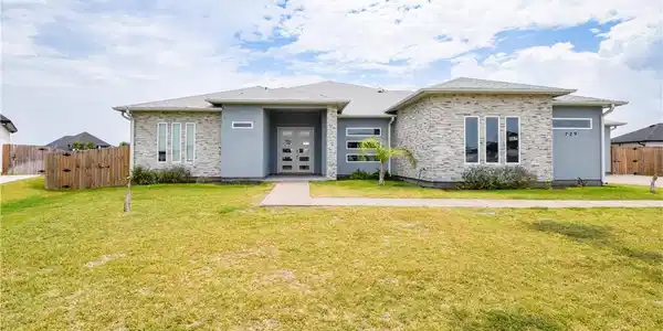 729 Battle Creek Drive