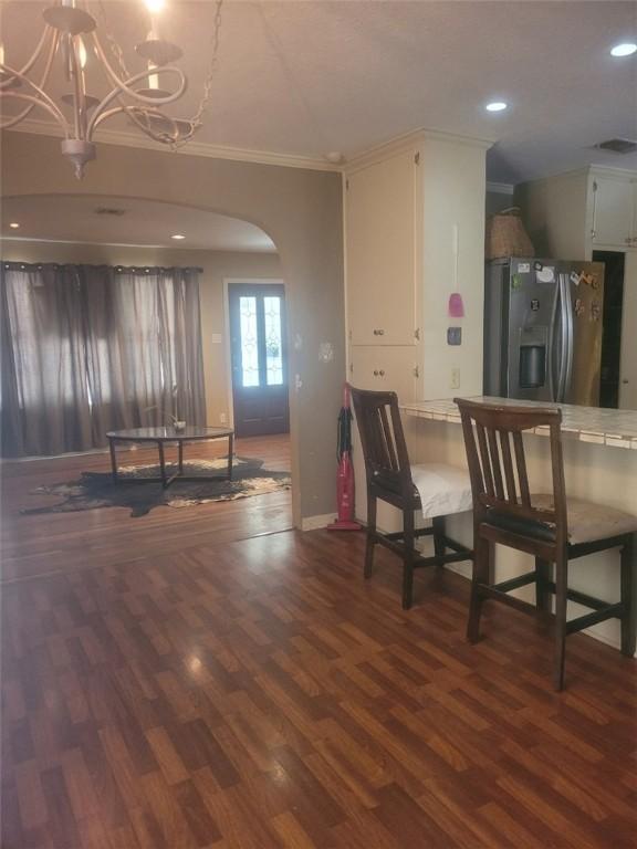 Image 3: Lvrm, Dining and Island