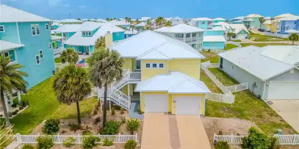 223 Keewaydin Lane