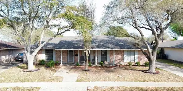 1042 Pyramid Drive