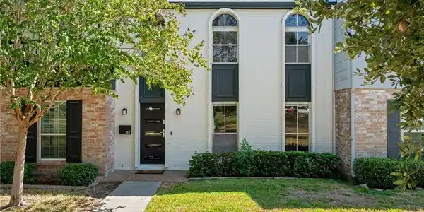 47 Townhouse
