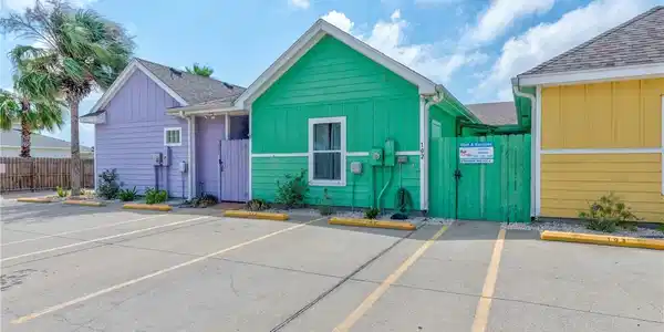 2212 State Highway 361