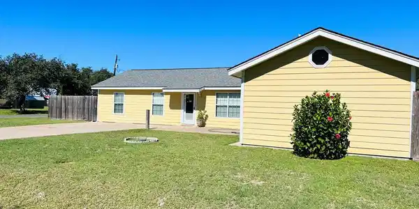 1230 Red Bird Drive