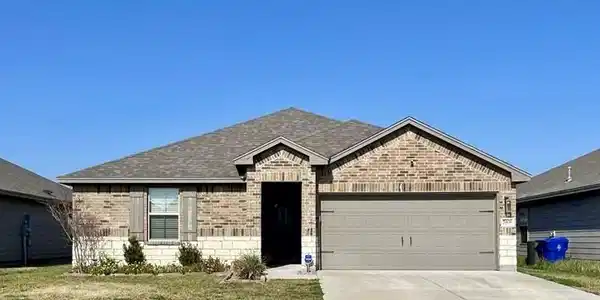 7906 Pruet Drive