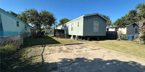 6038 Horizon Drive