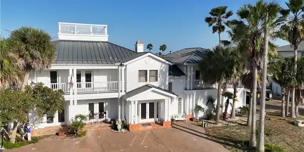 540 Bayside Drive