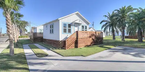 340 N Alister Street