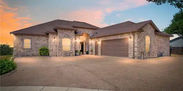 4101 Saddlewood Drive
