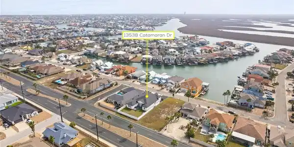13538 Catamaran Drive