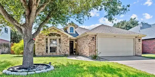 5113 Lethaby Drive