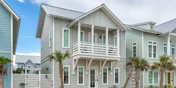 705 Sunrise Avenue
