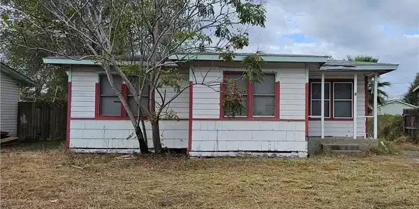 1225 Shiels Drive