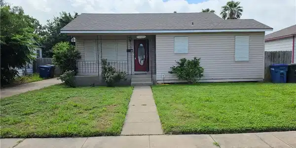 4310 Cambridge Drive