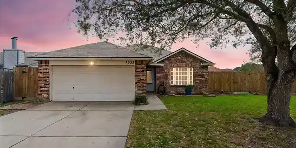 7222 Elwood Court