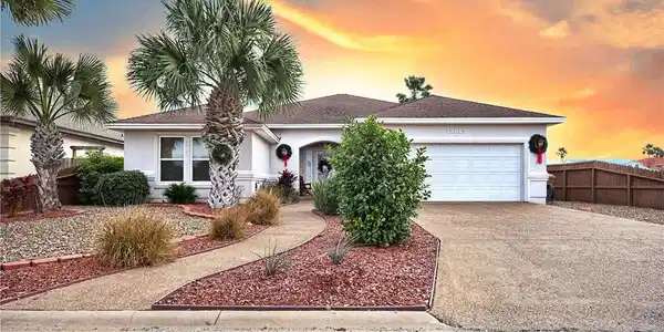 13805 Hawksnest Bay Drive