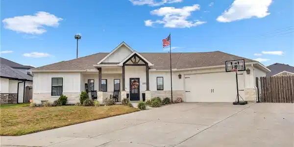 3101 Creek Side Drive