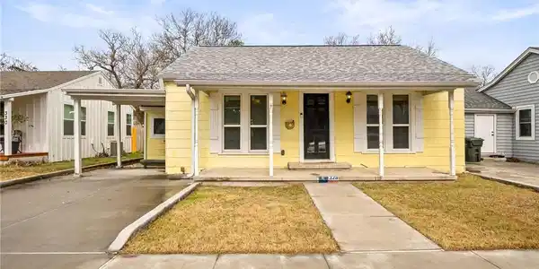 326 Texas Avenue