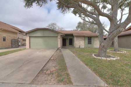 3213 Kennsington Court