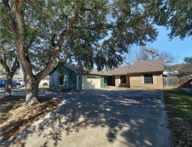 221 San Saba