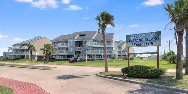 6275 State Highway 361