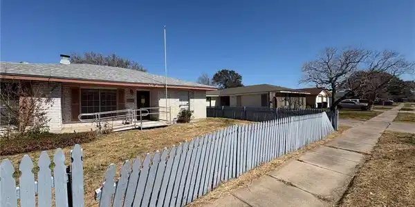 3626 Capri Drive