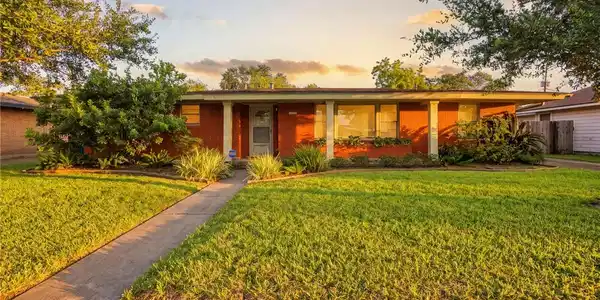 505 Williamson Place