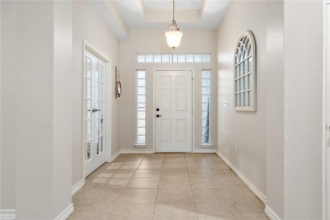 Image 3: Entry