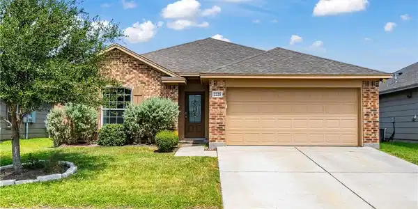 2221 Spoonbill Drive