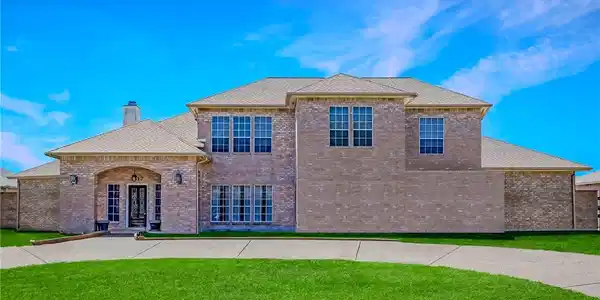 5917 Harvest Hill