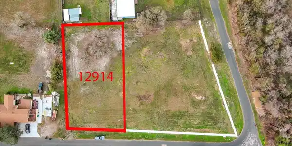 12914 Redbird Lane
