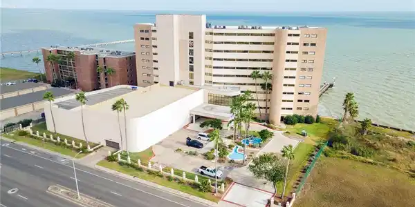 4350 Ocean Drive