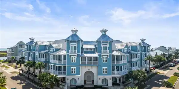 137 Palmilla