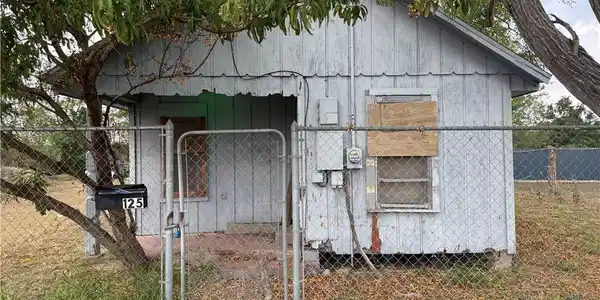 125 N Bluntzer Street