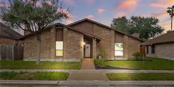 7234 Diamond Ridge Drive