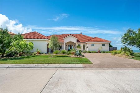 112 Baypoint Drive