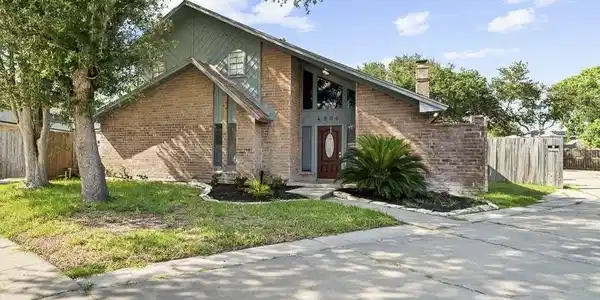 4906 Valley Mill Drive