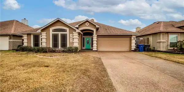 3634 Sapphire Court