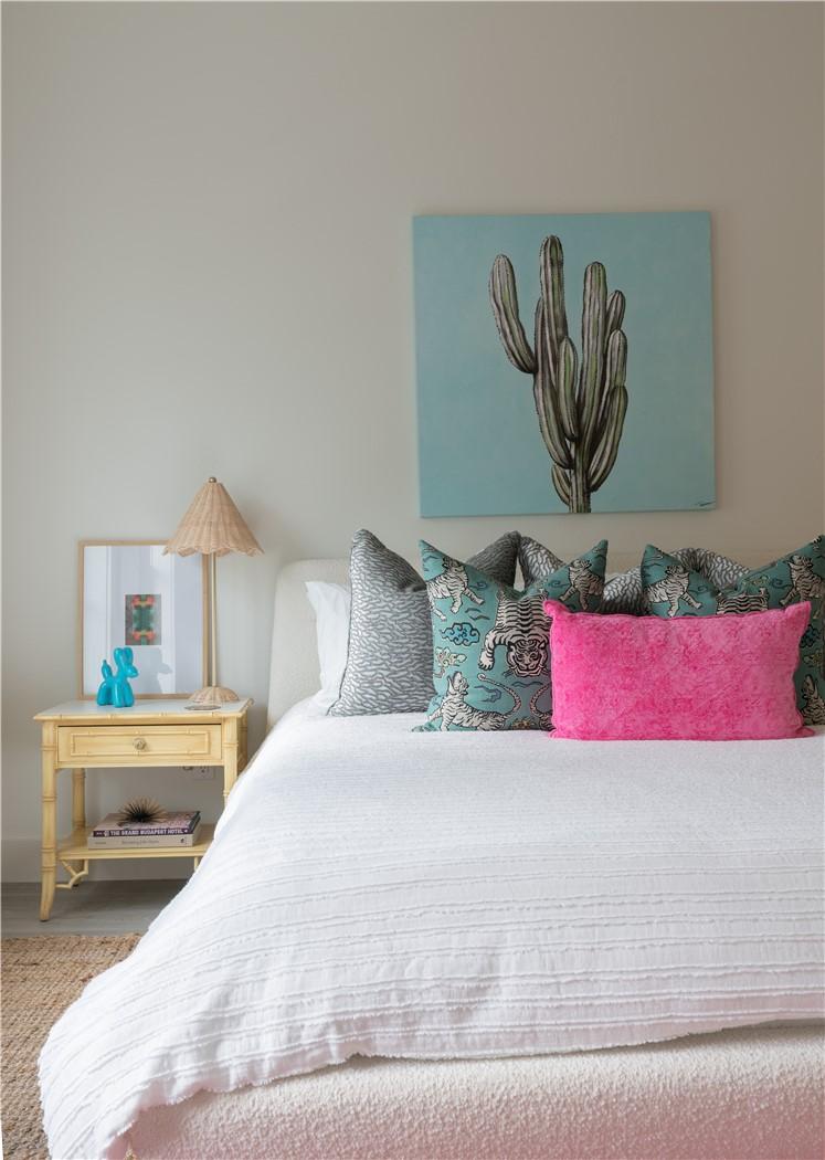 Image 3: Curated interior finishes