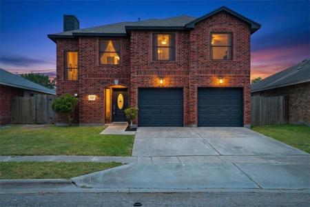6817 Blue Skyway Drive