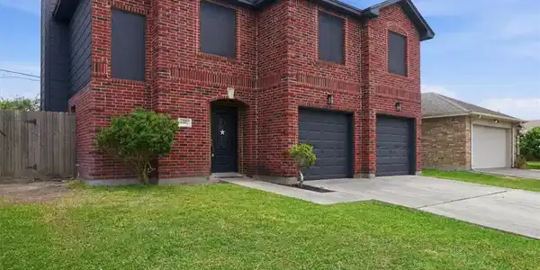 Image 3