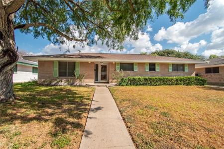 221 Blanco Drive