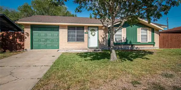 6314 Erskine Drive