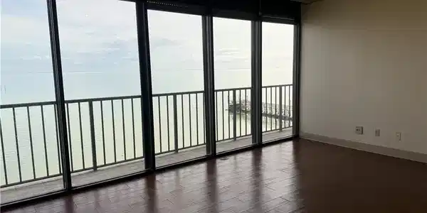 4350 Ocean Drive