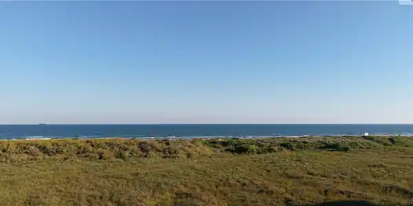 Image 2: Views from Lot