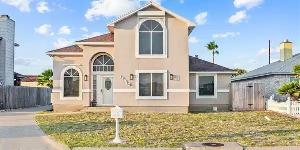 13810 Captain Kidd Drive